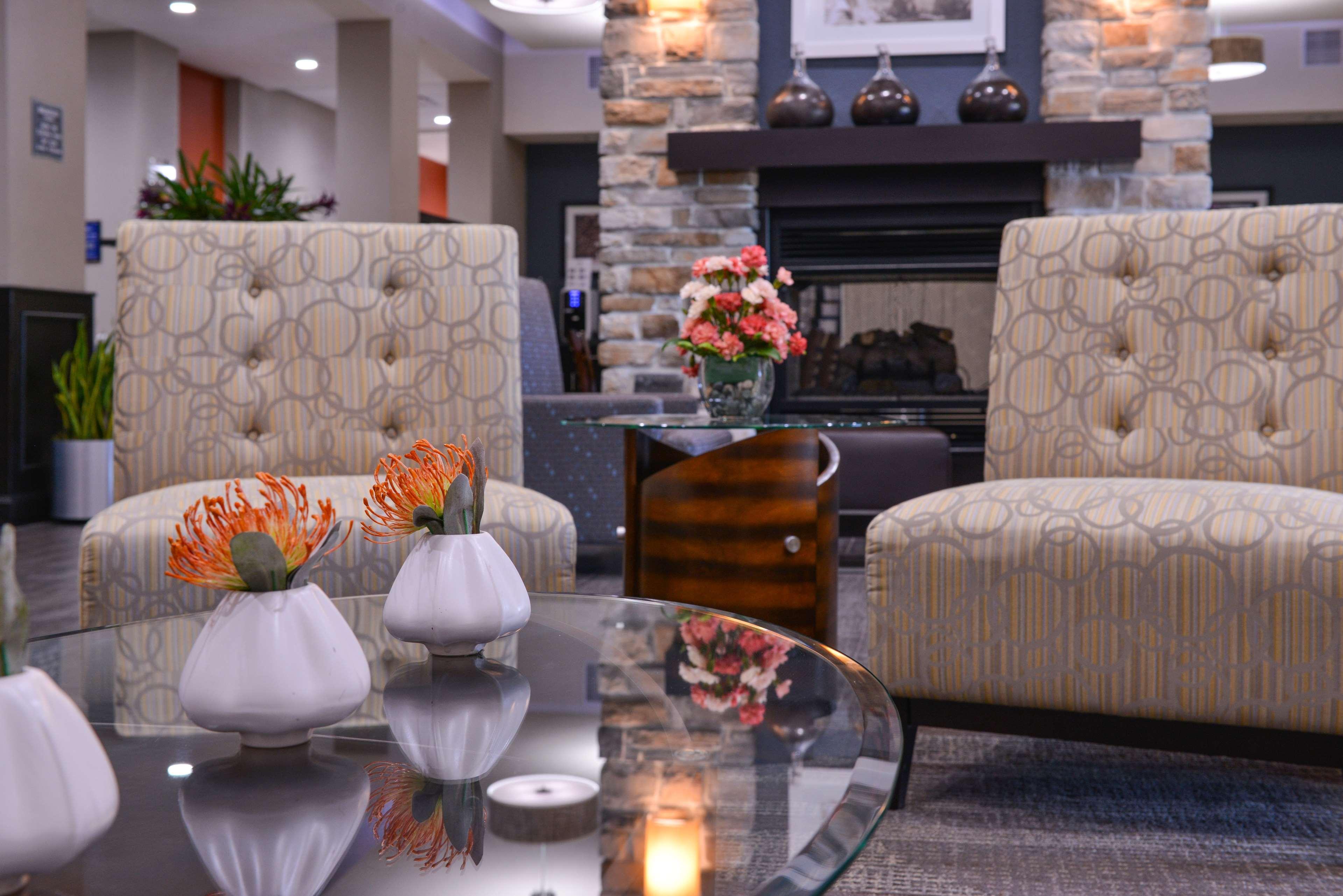 Best Western Plus Lake Jackson Inn & Suites Buitenkant foto
