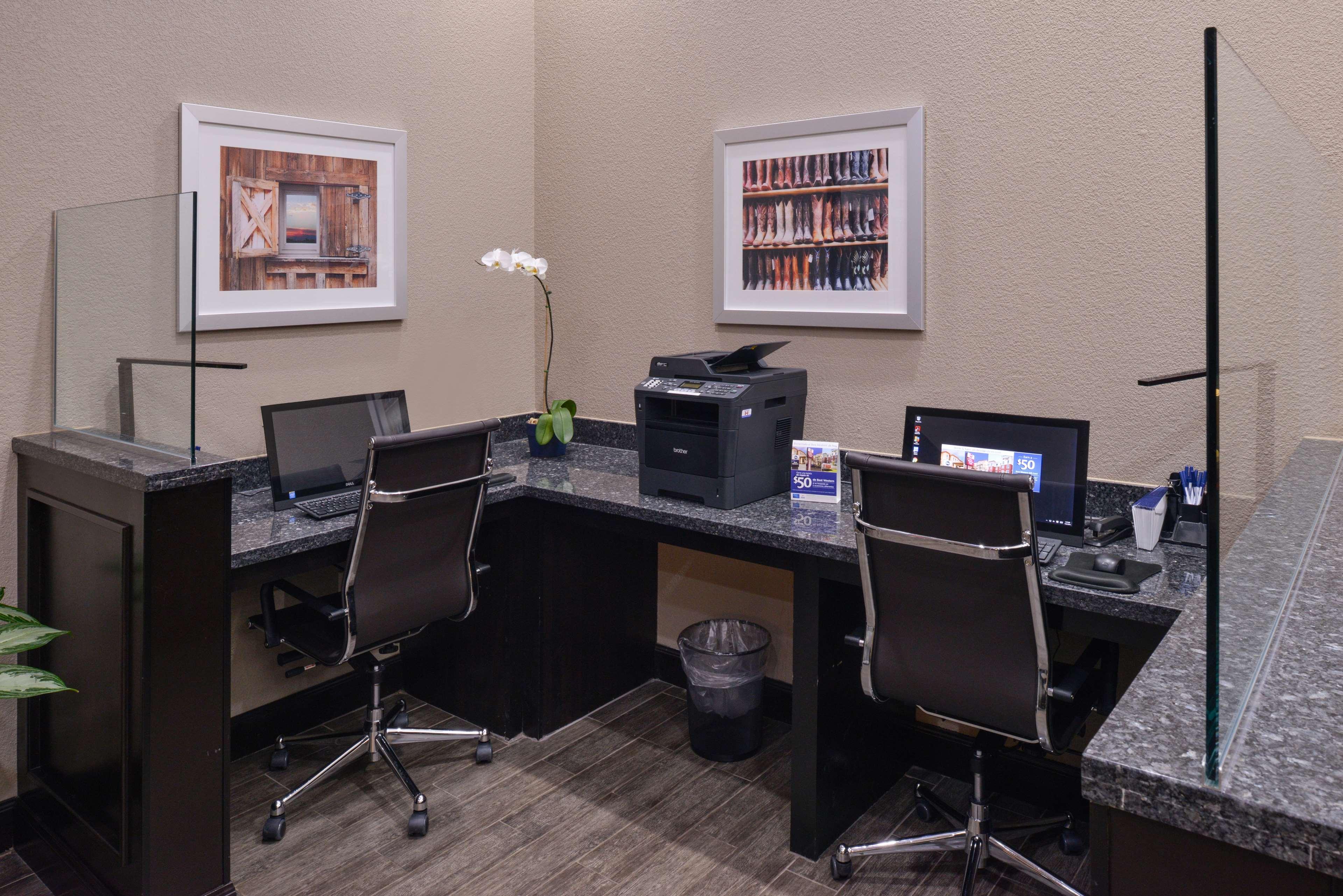 Best Western Plus Lake Jackson Inn & Suites Buitenkant foto