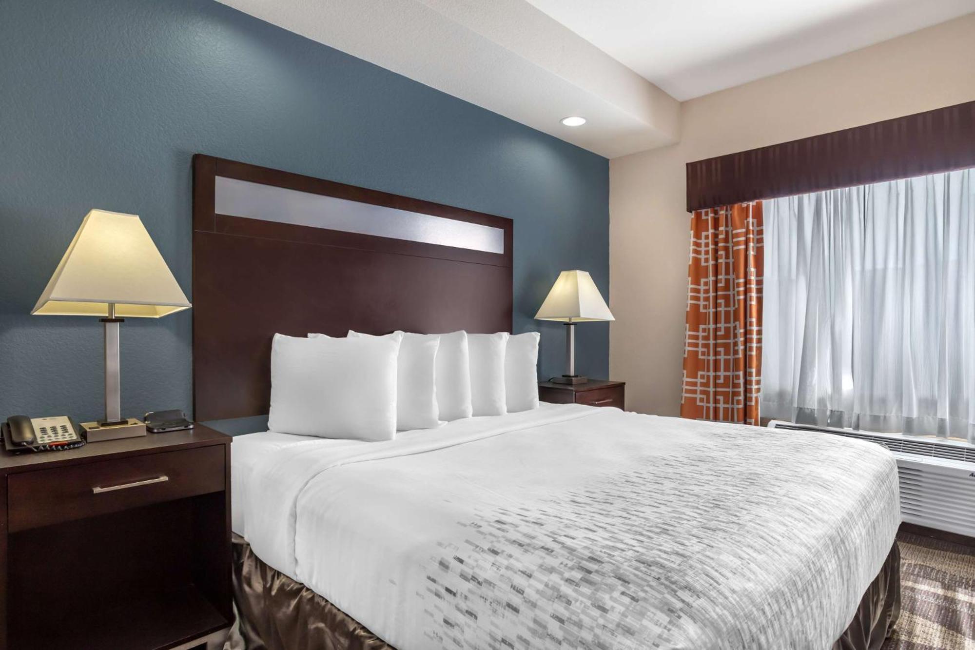 Best Western Plus Lake Jackson Inn & Suites Buitenkant foto
