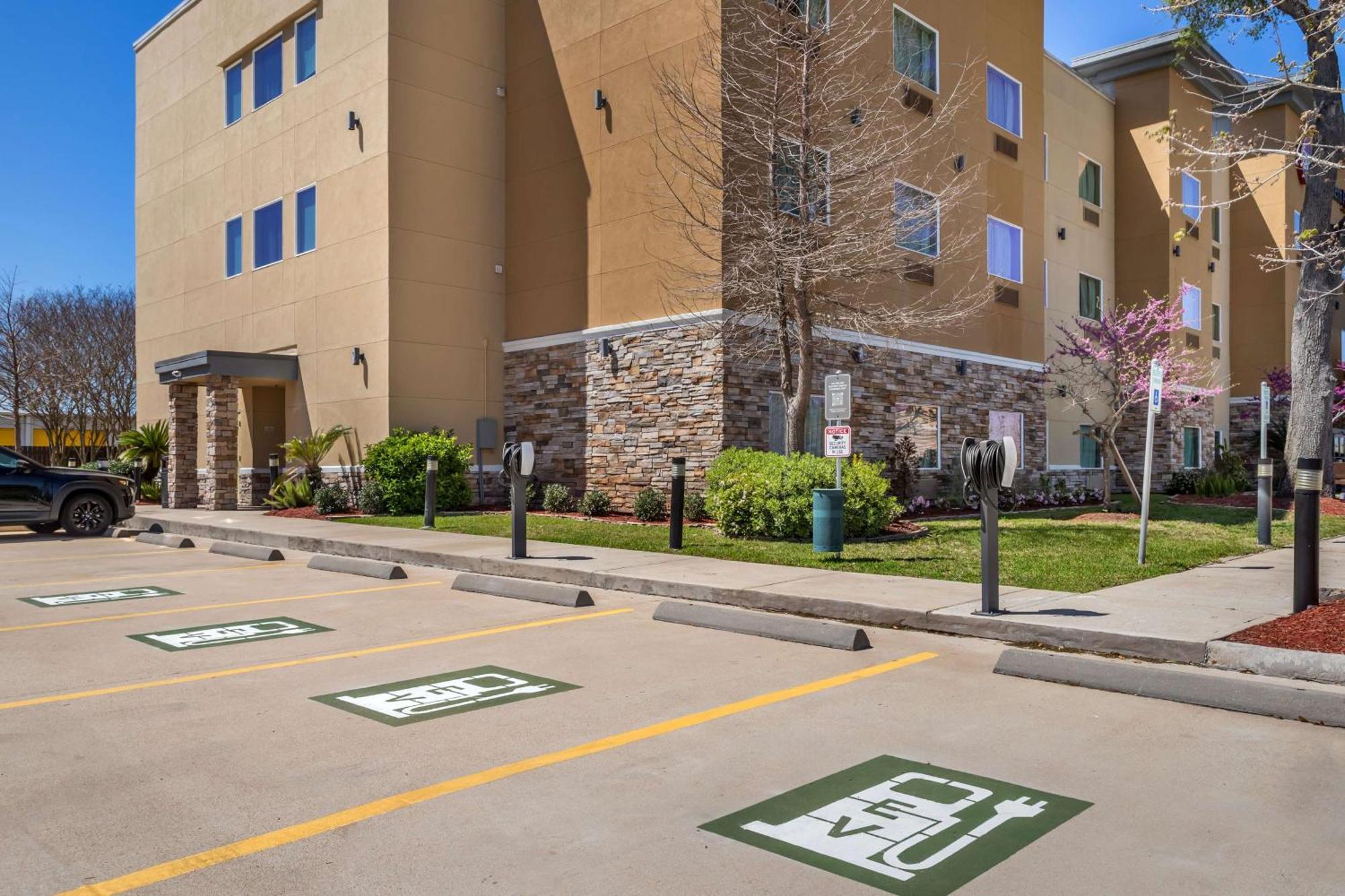 Best Western Plus Lake Jackson Inn & Suites Buitenkant foto